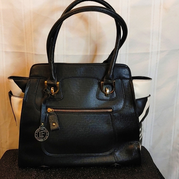 London Fog Handbags - London Fog Purse